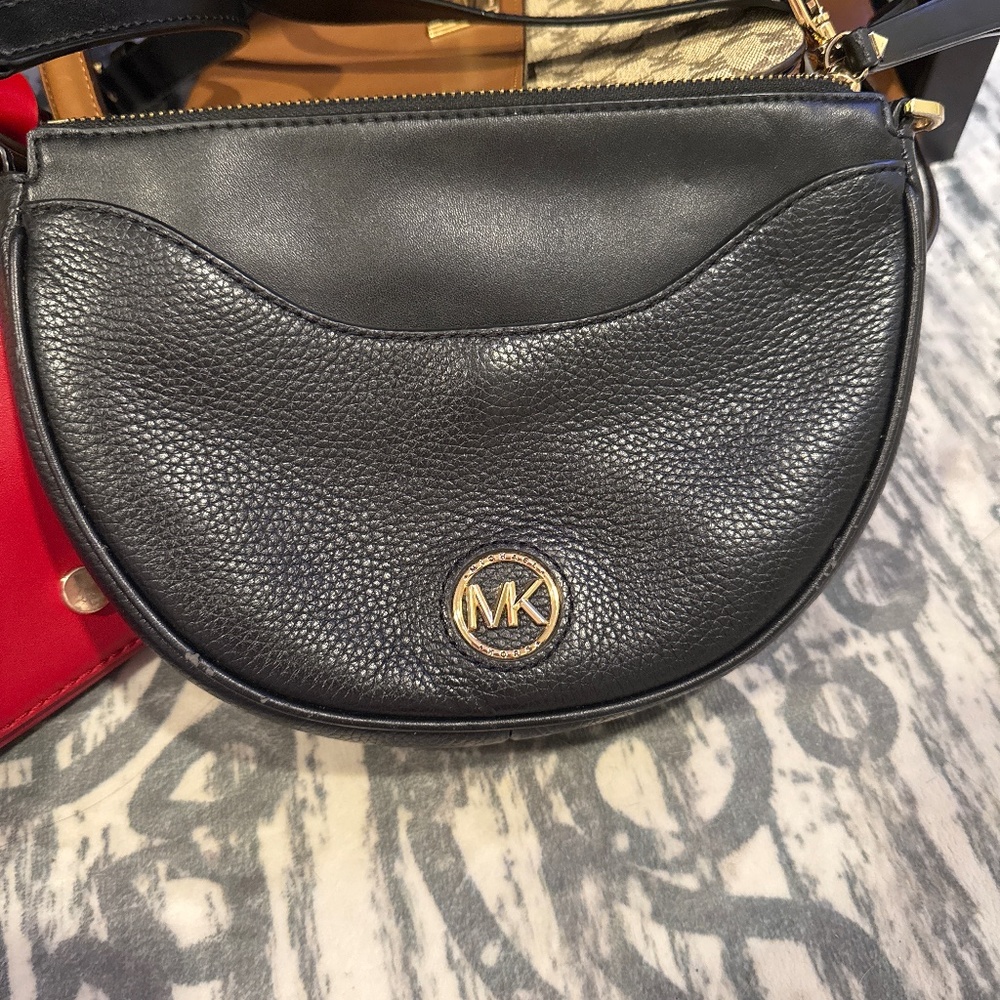 Black Michael kohrs bag
